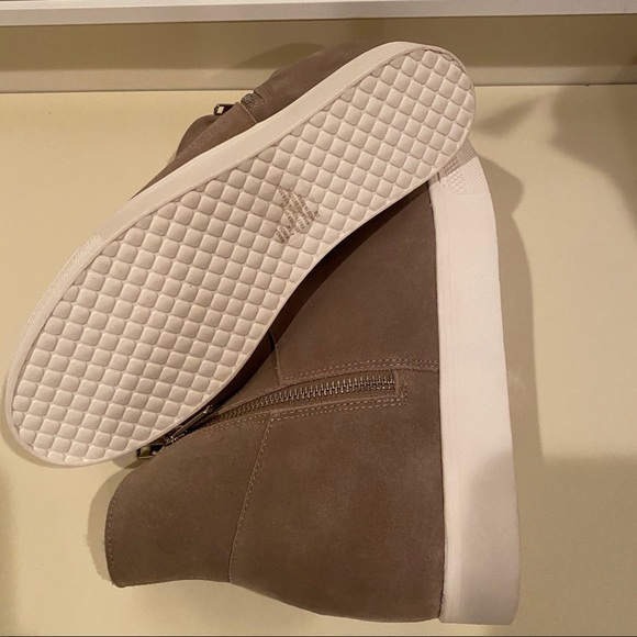 Steve Madden Woman’s Wanda Sneaker - Picture 5 of 6